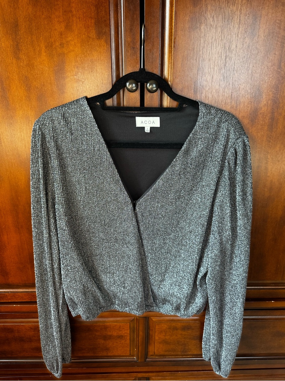 ACOA Metallic Silver V-Neck Long Sleeve Top